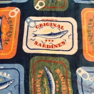 NWT Colorful Sardine Can Print Fleece Throw Blanket 60 x 70